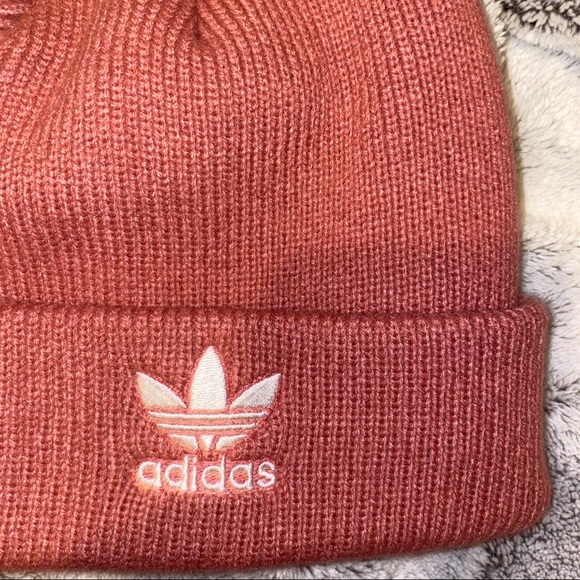 Adidas originals trefoil mauve pink beanie hat - Picture 9 of 9